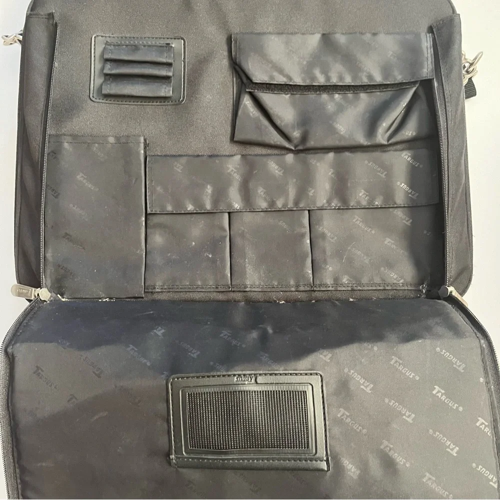 Vintage Targus Air Laptop Briefcase 15